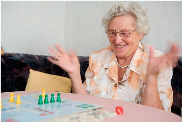 Juegos en familia, fortaleciendo vínculos y ejercitando la mente